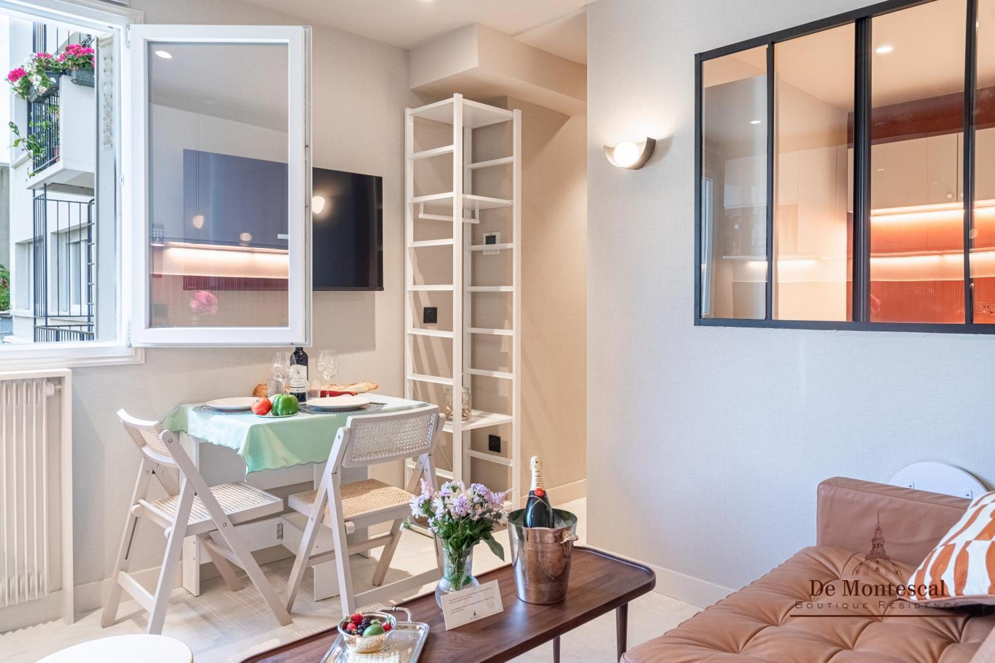 De Montescal Montparnasse Ac Appartment In A Prime Location 22 -36M2 باريس المظهر الخارجي الصورة